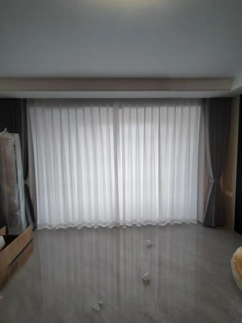 方圆窗帘工厂店文登博泰世嘉198号楼业主安装实景,全屋窗帘3